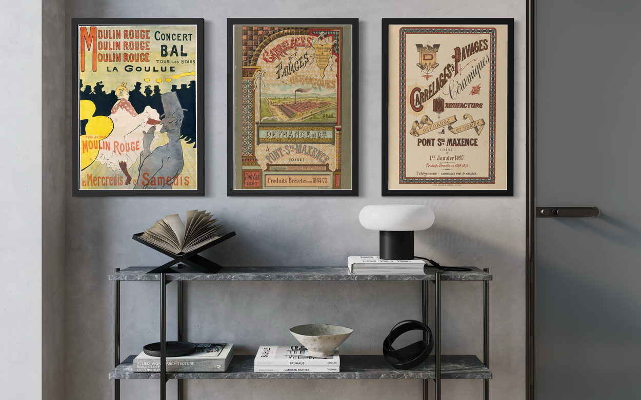 Belle Époque – Poster Collection. Exklusive Kollektion mit drei Kunstplakaten aus dem späten 19. Jahrhundert – Toulouse-Lautrec und Defrance et Cie – wird zusammen mit schwarzen Rahmen geliefert. Teil des Kunstlagerets Konzepts Zeitlose Meisterwerke.
